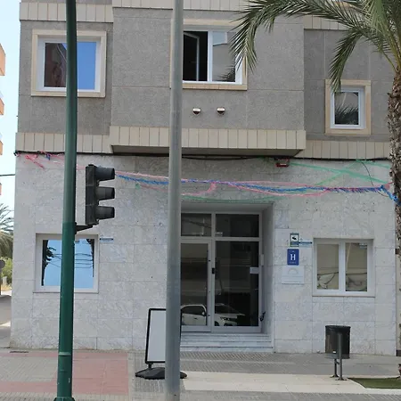 Marina Elche فندق